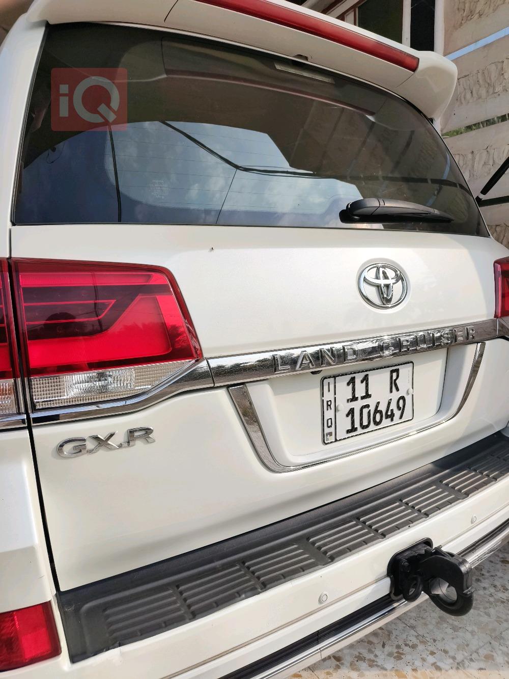 تويوتا لاندكروزر